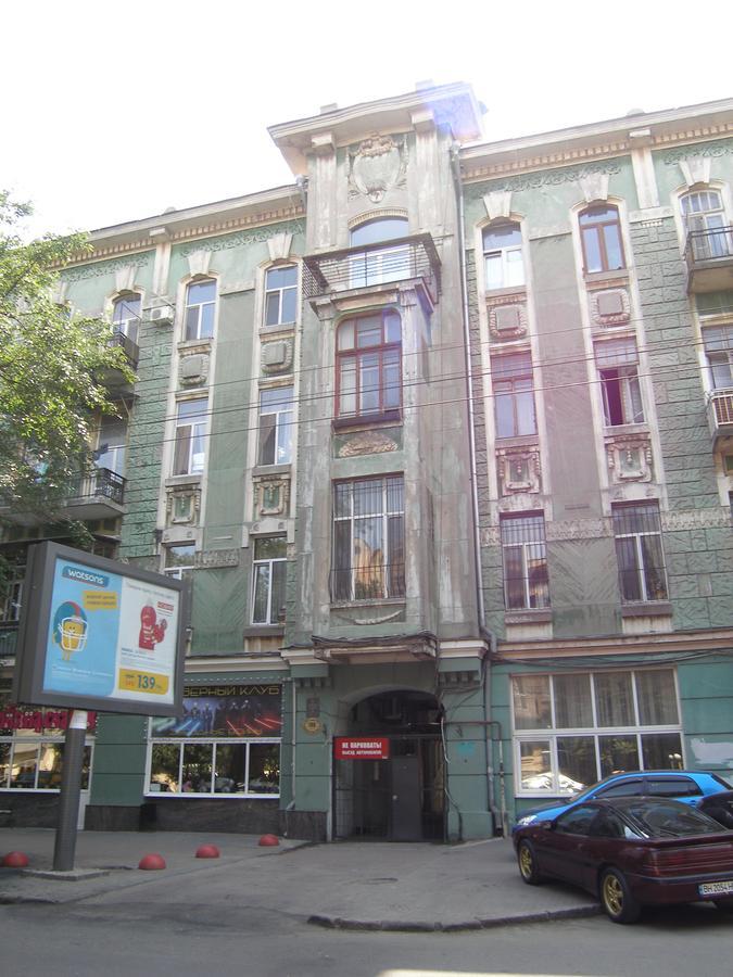 Tapki Hostel Odessa Exterior foto